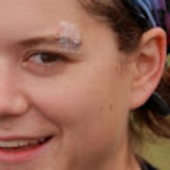 Meet your Posher, Caitlin - Picture 1 of 1